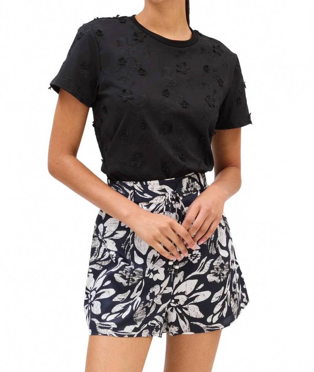 NEW ALLISON NEW YORK tracy waistband short in black/ivory floral